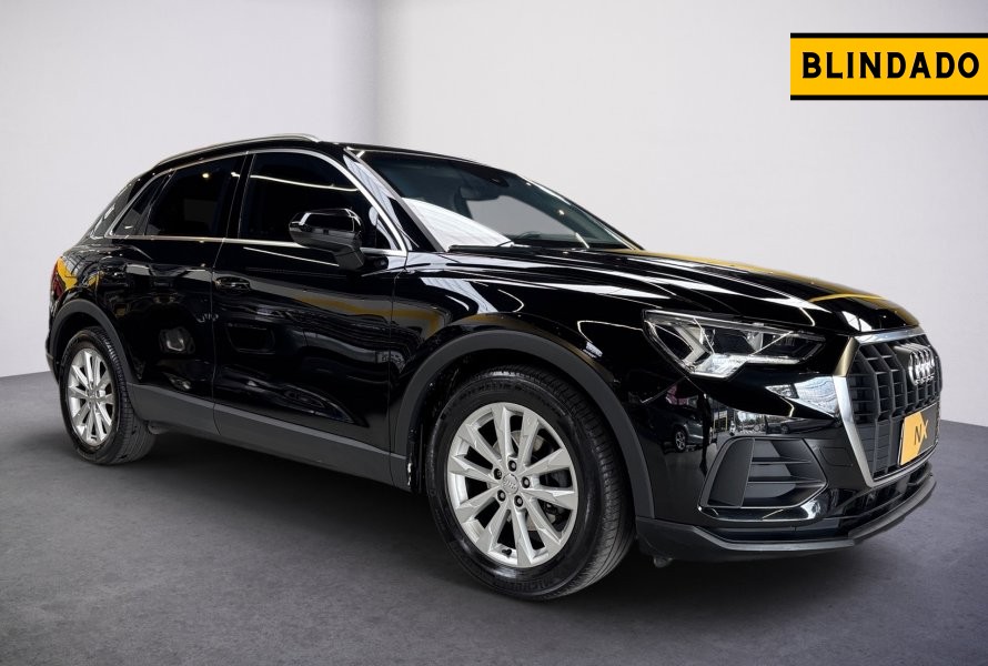 AUDI Q3 1.4 35 TFSI GASOLINA PRESTIGE PLUS S TRONIC 2020/2020 AUDI Q3 1.4 35 TFSI GASOLINA PRESTIGE PLUS S TRONIC 2020/2020